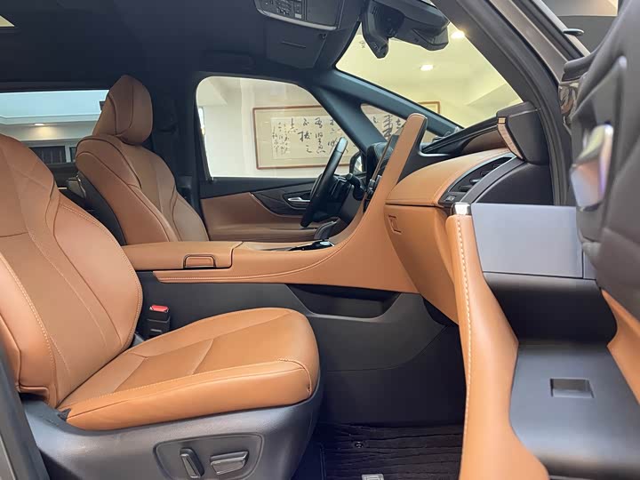 Toyota Vellfire — фото 11