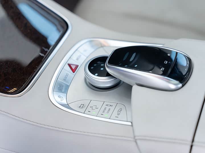 Mercedes-Benz S-Class 2016 S 320 L — фото 14