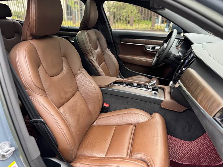 Volvo V90 2023 Cross Country B 5 AWD — фото 11