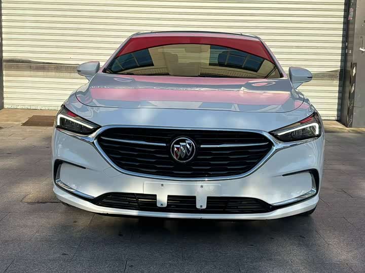 Buick LaCrosse — фото 2
