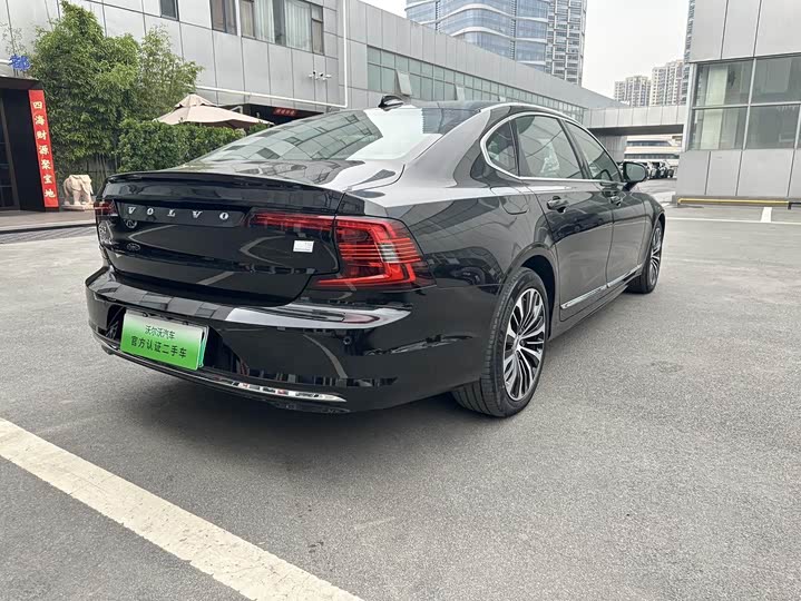 Volvo S90 Hybrid 2024 Hybrid 4 WD — фото 16