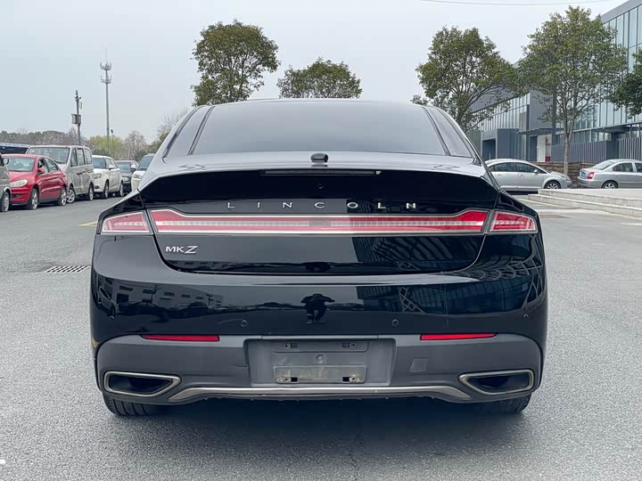 Lincoln MKZ 2017 2.0 T — фото 20