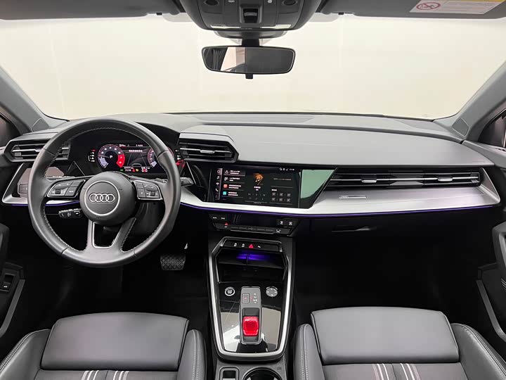 Audi A3 2023 Sportback 35 TFSI Sport — фото 22