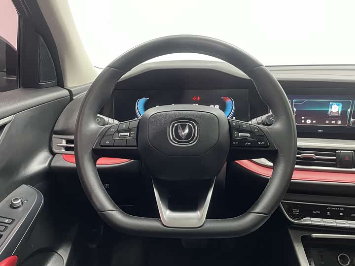 Changan CS55 PLUS 2021 1.5 T DCTLuxury — фото 13