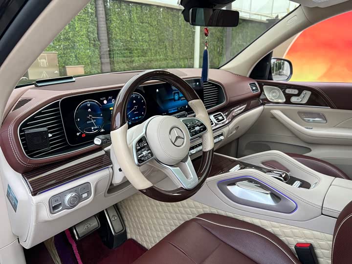 Maybach GLS 2021 GLS 480 4 MATIC — фото 9