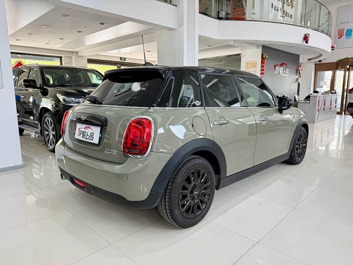 MINI Hatch — фото 13