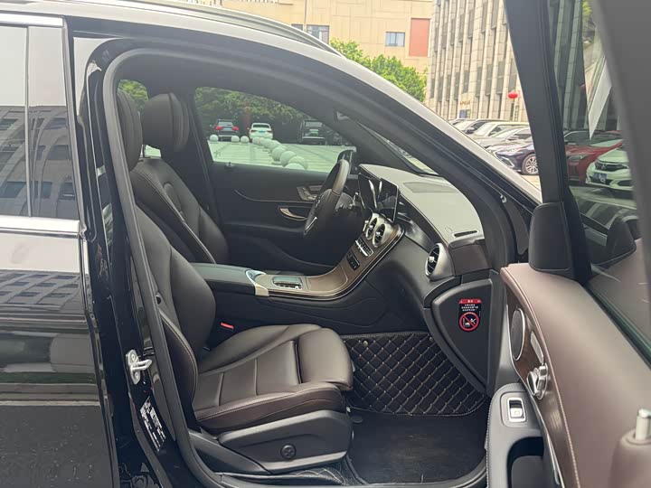 Mercedes-Benz GLC 2022 GLC 300 L 4 MATIC — фото 23
