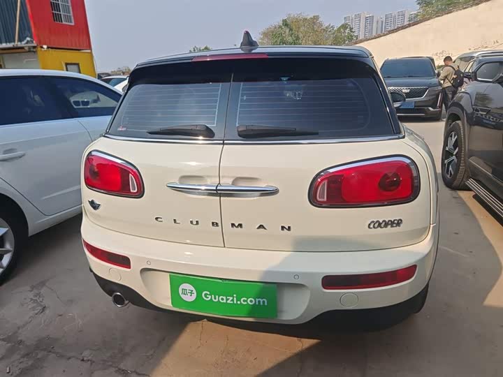 MINI Clubman — фото 6