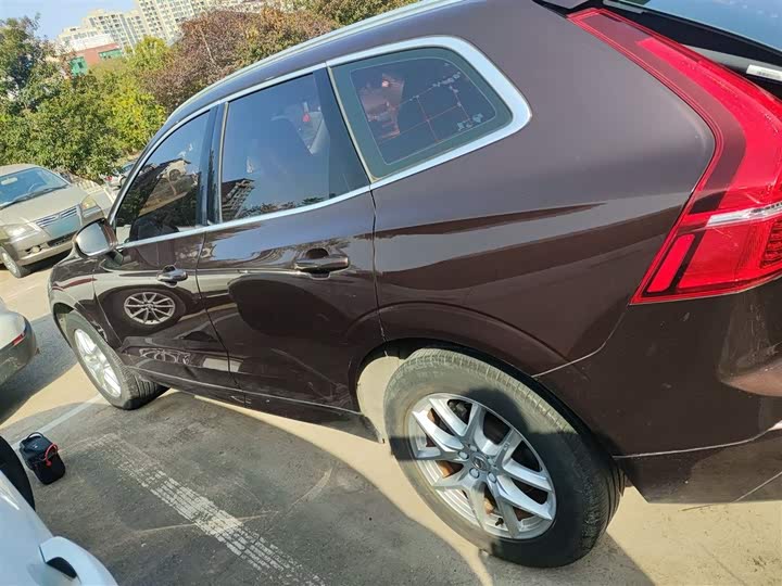 Volvo XC60 2019 T 5 4 WD VI — фото 21