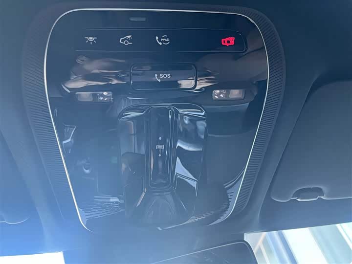 Mercedes-Benz E-Class 2024 E 300 L — фото 18