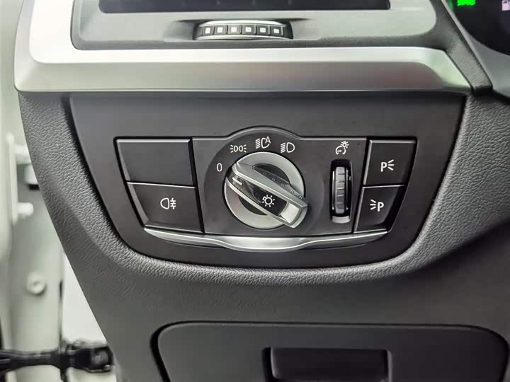 BMW X3 2023 x Drive 25i M — фото 21