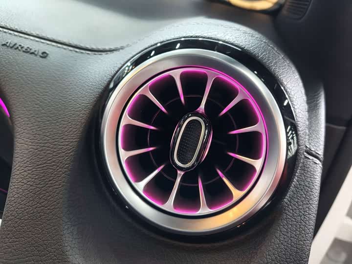 Mercedes-Benz GLB 2022 GLB 220 4 MATIC — фото 16