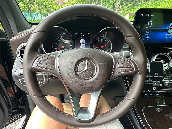 Mercedes-Benz GLC 2019 GLC 260 4 MATIC — фото 5