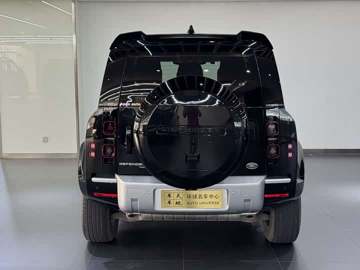 Land Rover Defender — фото 12