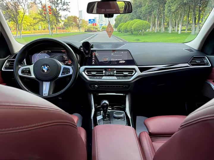 BMW 3 Series 320Li M спортпакет — фото 7