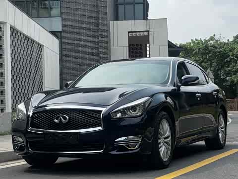 Infiniti Q70 2015 Q 70 L 2.5 L — фото 59