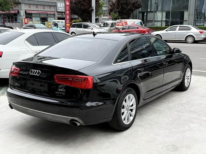 Audi A6L 2015 30 FSI — фото 4