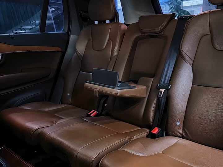 Volvo XC90 2020 T 6 7 — фото 9