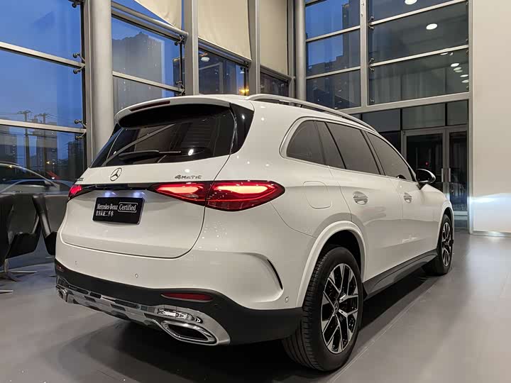 Mercedes-Benz GLC 2024 GLC 260 L 4 MATIC Luxury 5 — фото 18