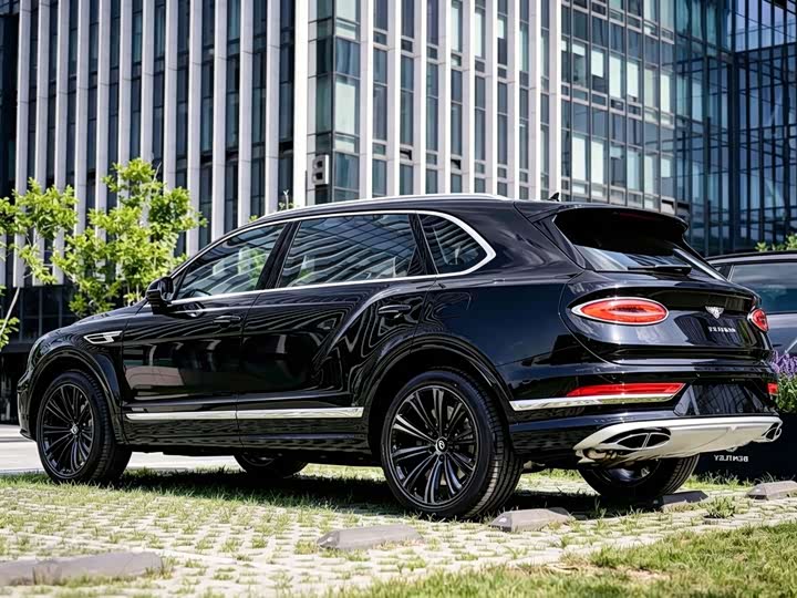 Bentley Bentayga — фото 10