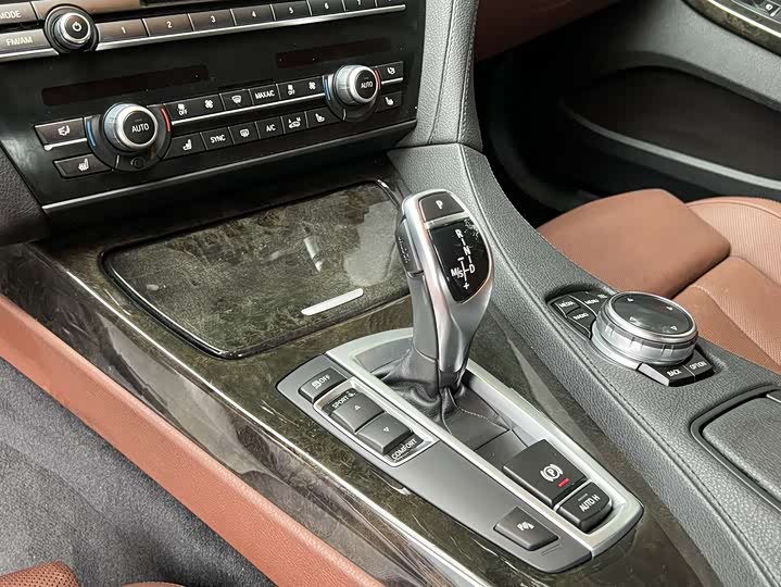 BMW 6-Series 2013 640i Gran Coupe — фото 14