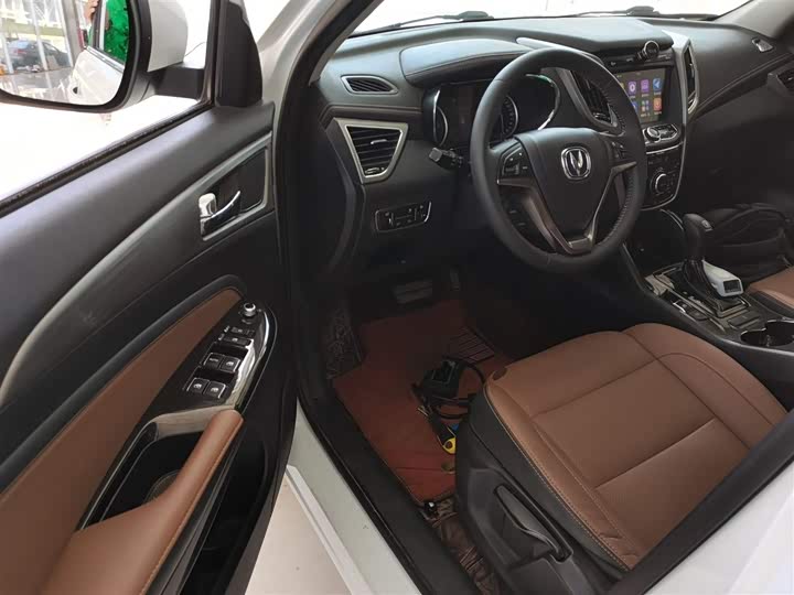 Changan CS75 2017 1.8 T AT 4 WDElite — фото 16