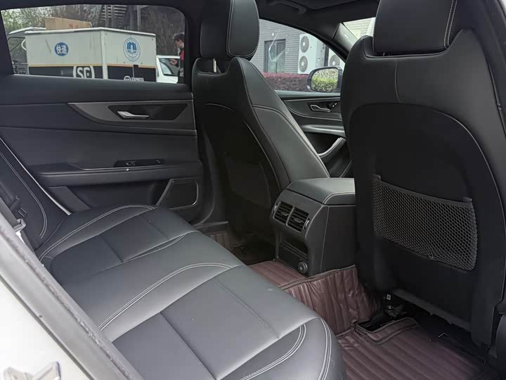 Jaguar XEL 2021 2.0 T 200 PS R-DYNAMIC — фото 7