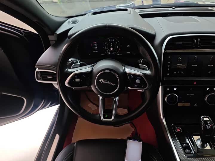 Jaguar XEL 2022 2.0 T 250 PS R-DYNAMIC S — фото 11