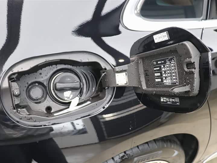 Mercedes-Benz E-Class 2026 E 300 L Luxury — фото 25