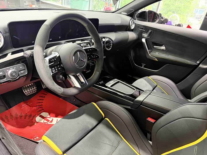 Mercedes-Benz A-Class 2024 AMG A 45 S 4 MATIC+ — фото 7