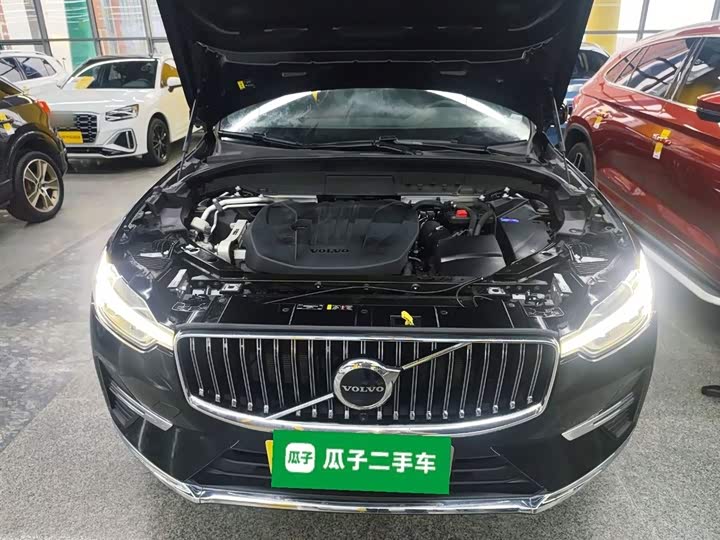Volvo XC60 2024 B 5 4 WD — фото 19