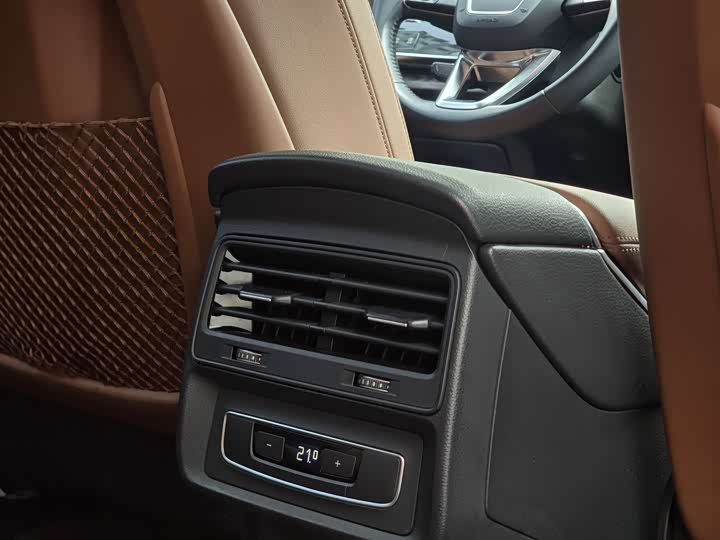Audi Q8 2019 55 TFSI — фото 15