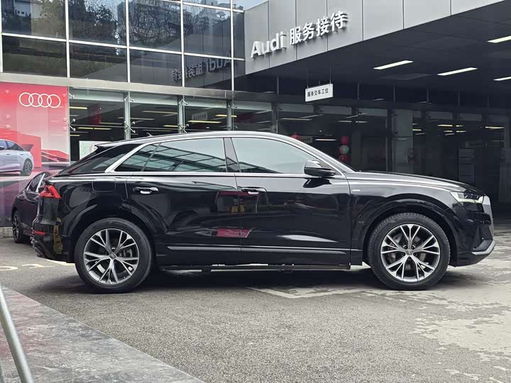 Audi Q8 2019 55 TFSI — фото 4