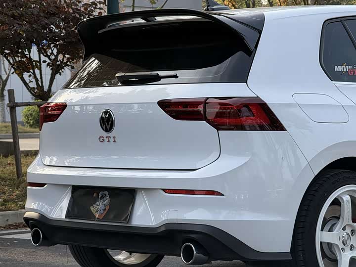 Volkswagen GTI — фото 10