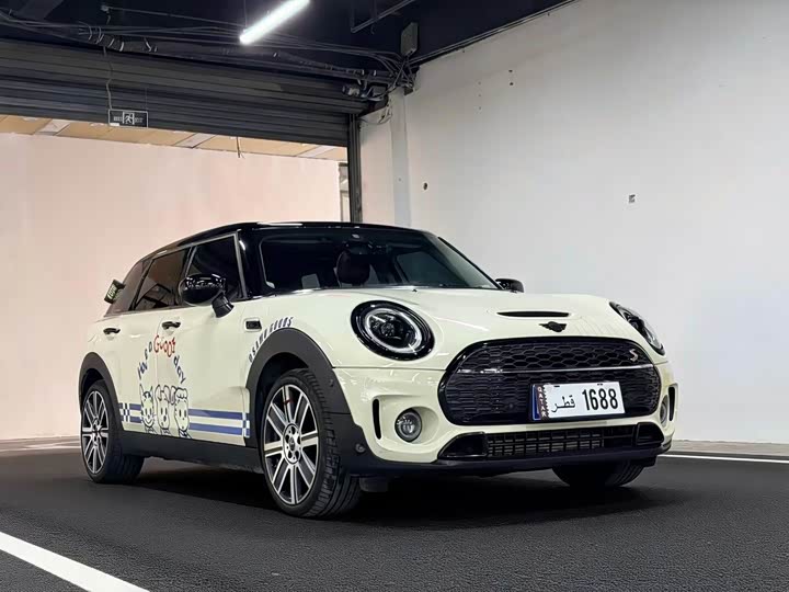MINI Clubman — фото 3