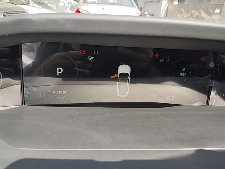 Changan UNI-V 2022 1.5 T Premium — фото 12