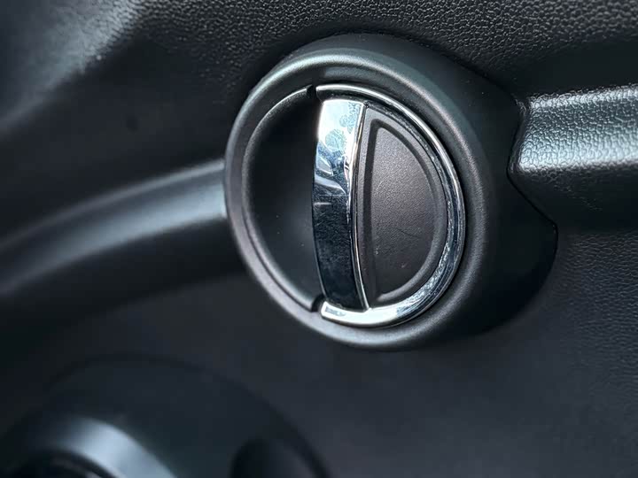 MINI Hatch — фото 15
