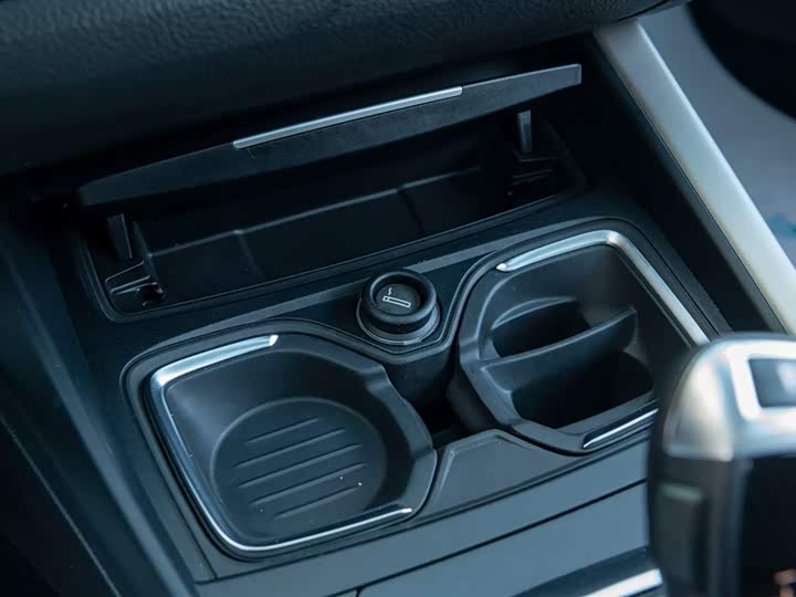 BMW 1-Series 2015 120i Leading — фото 31