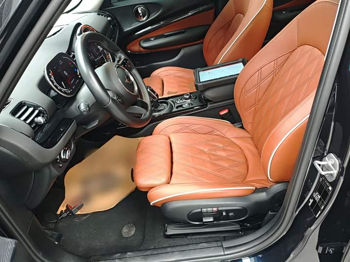 MINI Clubman — фото 15