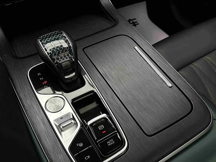 Trumpchi GS8 2022 2.0 TGDI 2 WD ( ) — фото 17