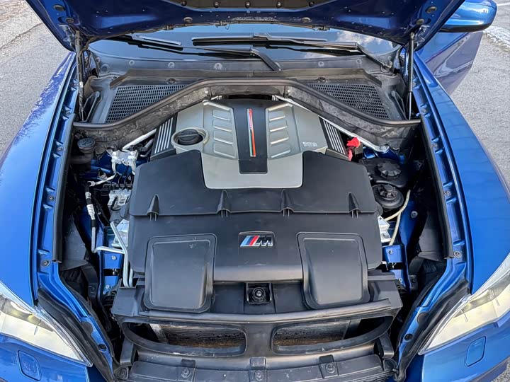 BMW X6 M 2013 X 6 M — фото 19