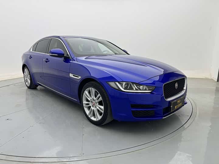 Jaguar XEL 2019 2.0 T 200 PS — фото 3