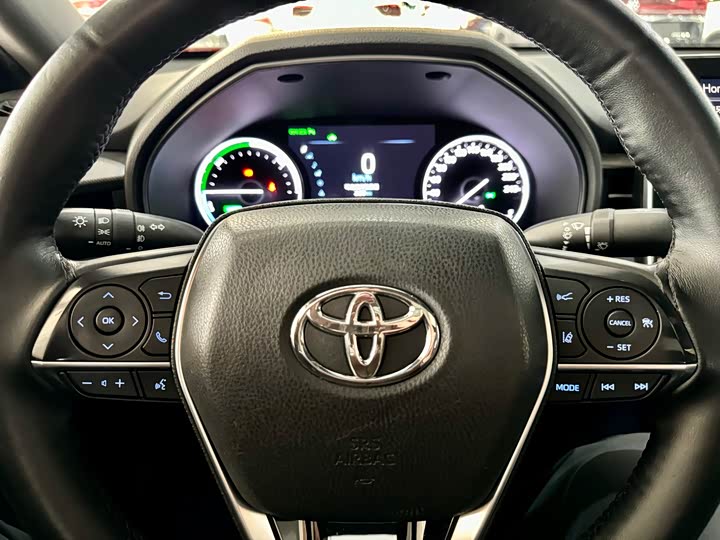 Toyota Avalon — фото 10