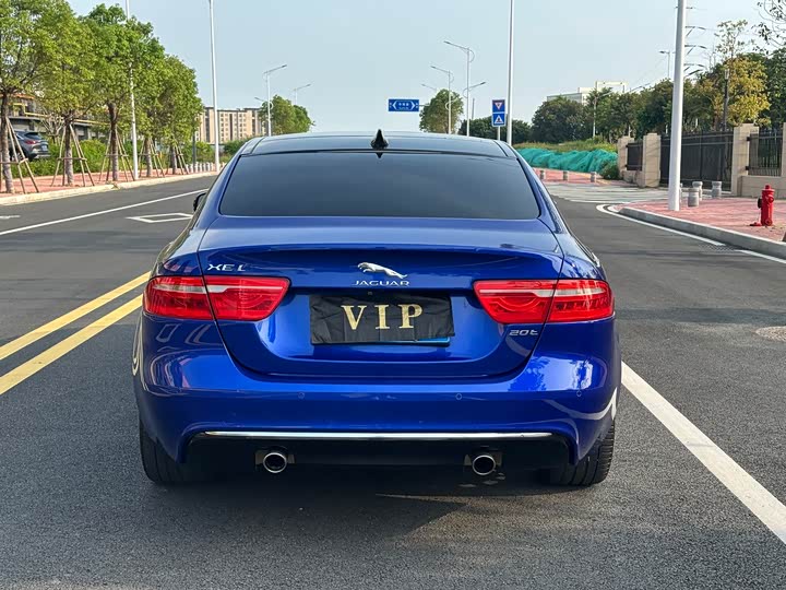Jaguar XEL 2018 2.0 T 200 PS — фото 8