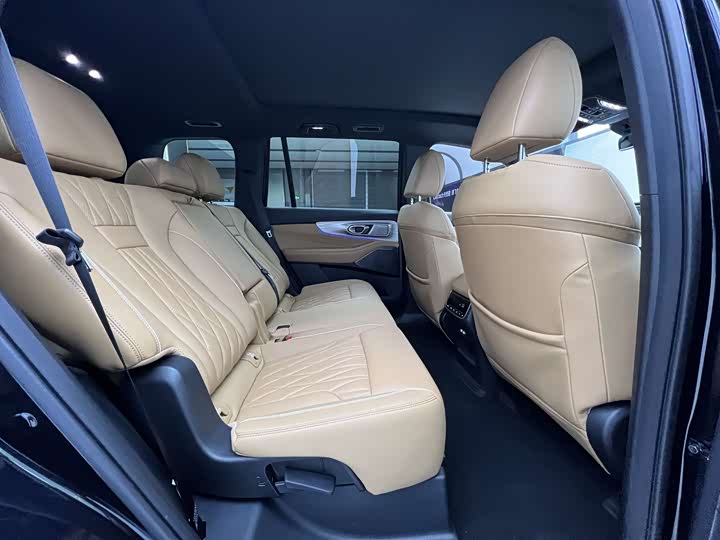 Trumpchi GS8 2024 2.0 TGDI 4 WD 7 — фото 15
