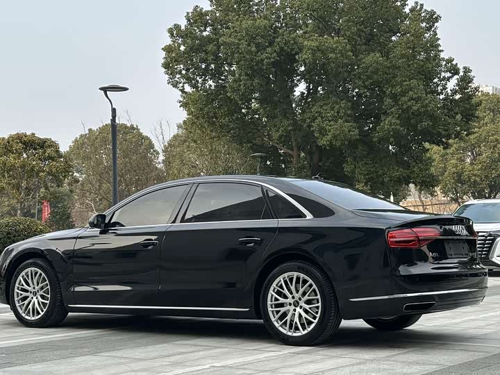 Audi A8 2016 A 8 L 45 TFSI quattro Luxury — фото 4