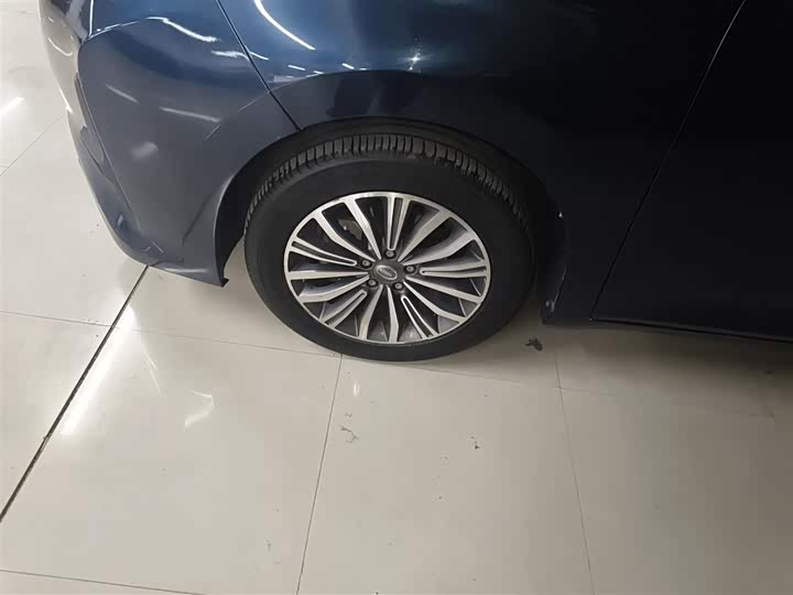 Trumpchi M6 2019 270 T DCT ( ) VI — фото 25