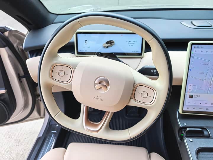 NIO ET5T 2024 75k Wh Touring — фото 5