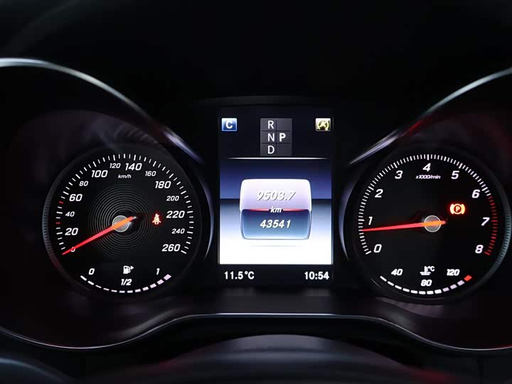 Mercedes-Benz GLC 2019 GLC 260 L 4 MATIC Luxury — фото 15