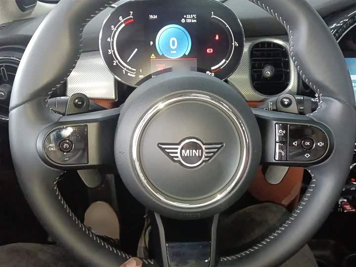 MINI Hatch — фото 11